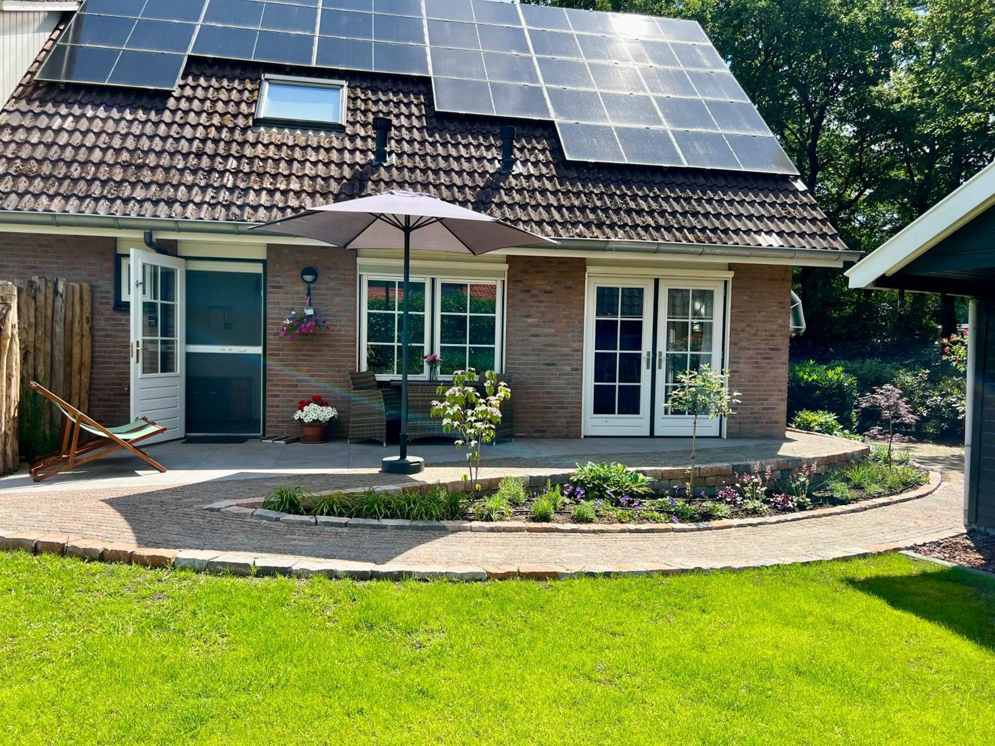 De Bonte Specht Apartment Nijverdal Bagian luar foto